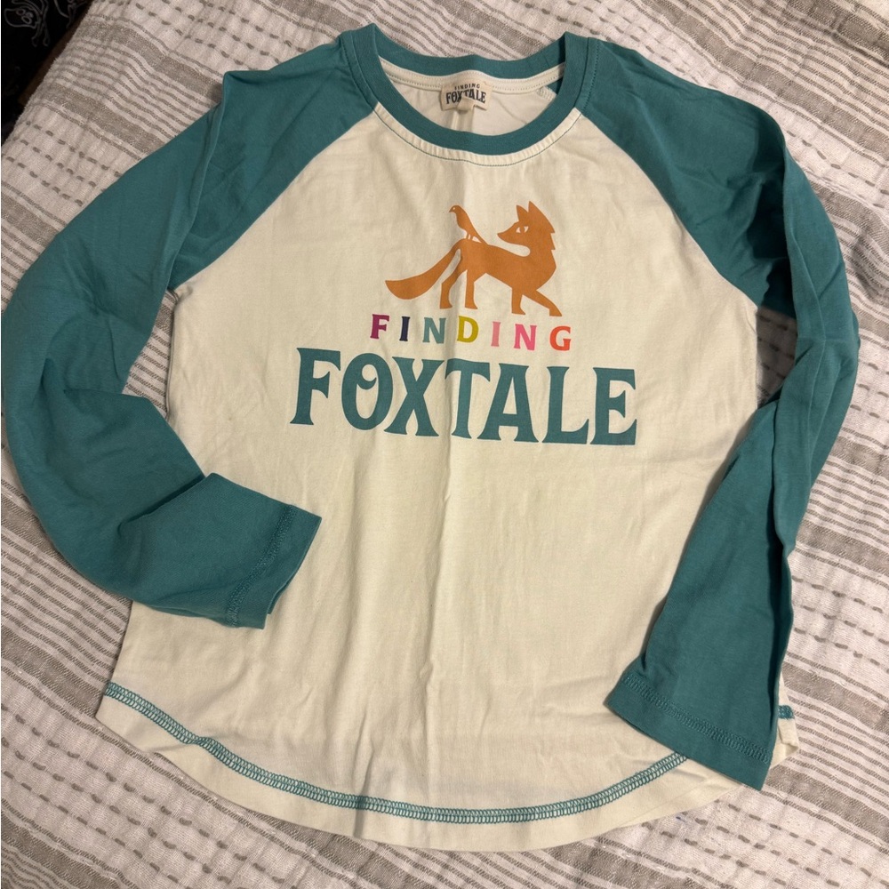 Finding Foxtale girls top size 6